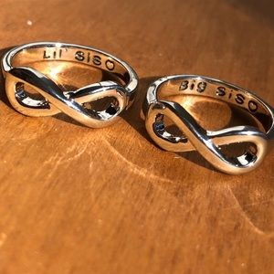Sisters infinity rings